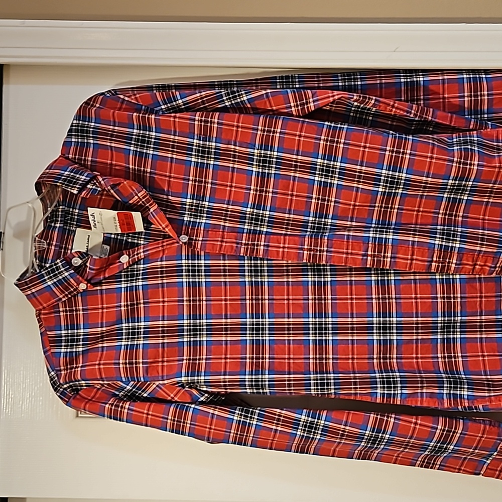 American eagle mens size extra small, new with tags